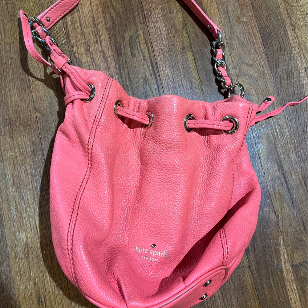 Kate Spade Cobble Hill Drawstring Shoulder Bag in Coral Cinnabar
